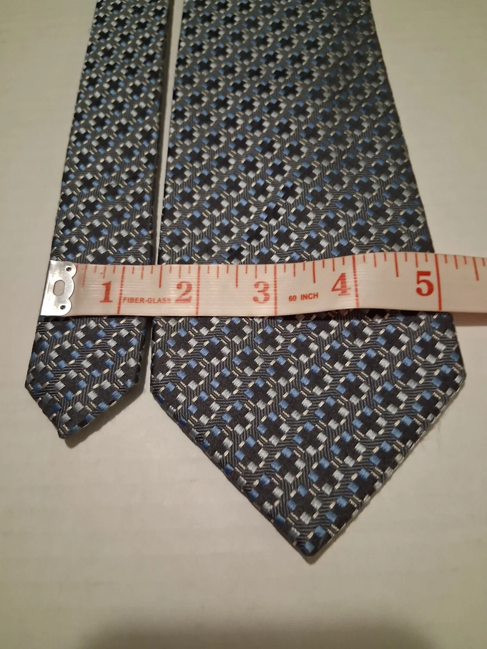 Banana Republic Gray Patterned Men's Tie with Light Blue Accents